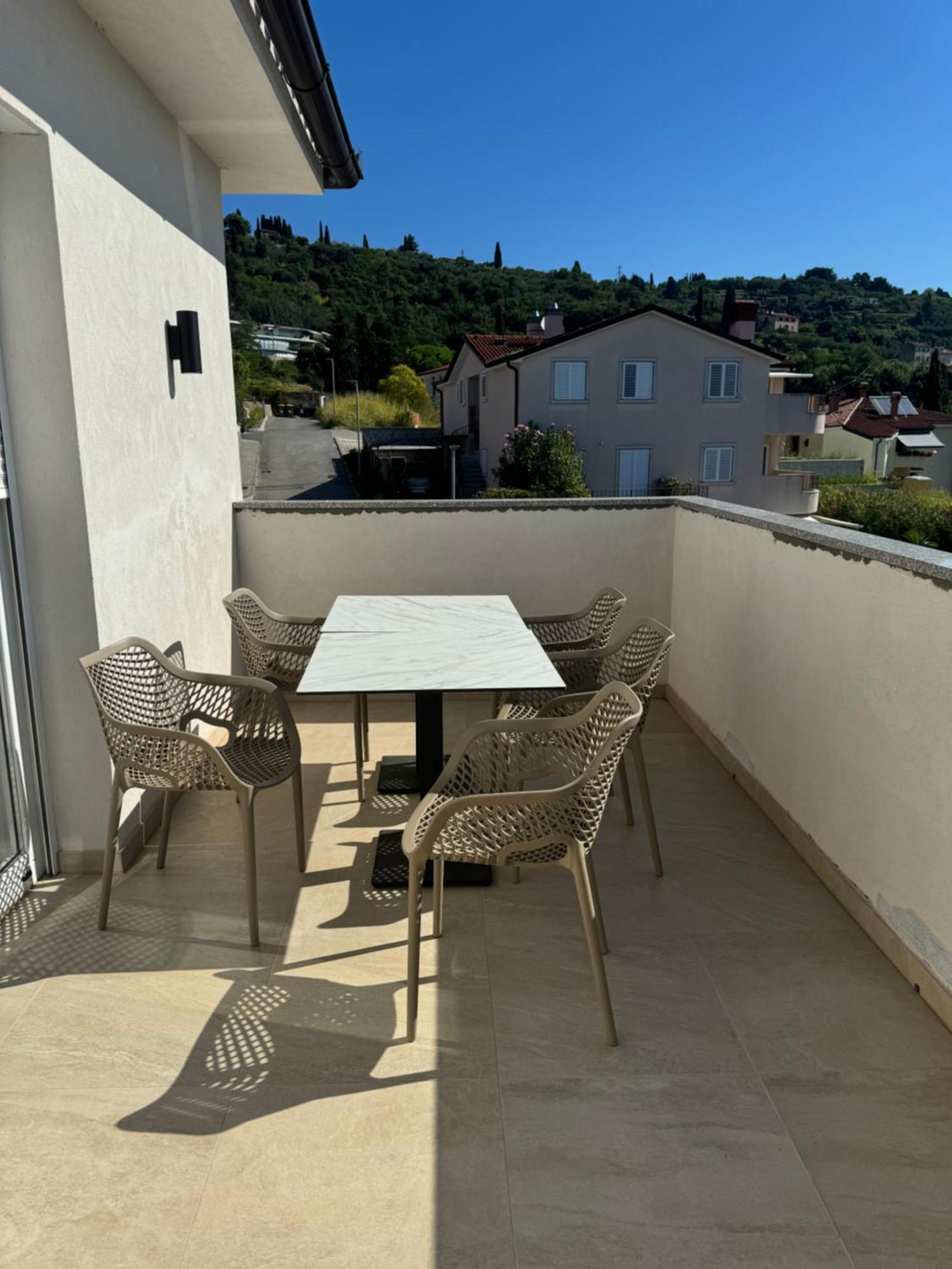 Apartments And Rooms Orazem Zoro Portoroz Exterior foto